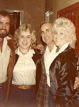 ** PLEASE DESCRIBE THIS IMAGE **