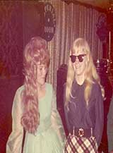 ** PLEASE DESCRIBE THIS IMAGE **